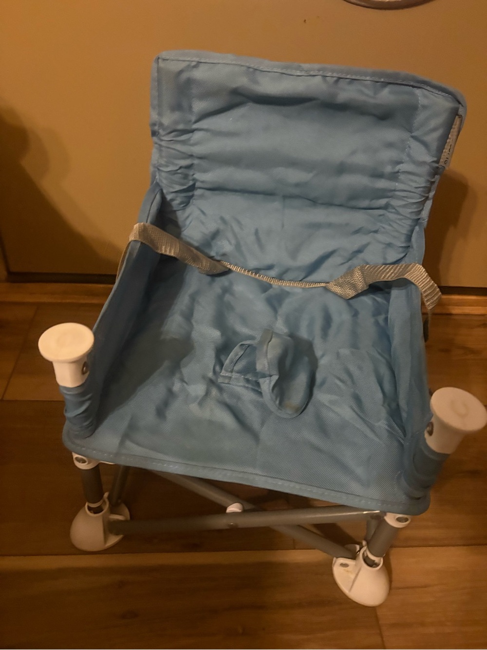 Blue Kids Folding Activity Chair - Lightweight Portable Seat Summer Infant